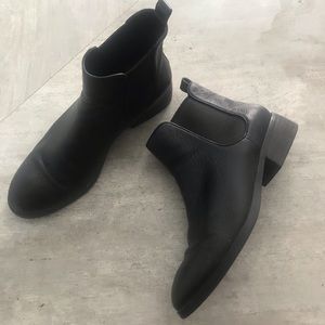 Cole Haan Landsman Black Leather Booties